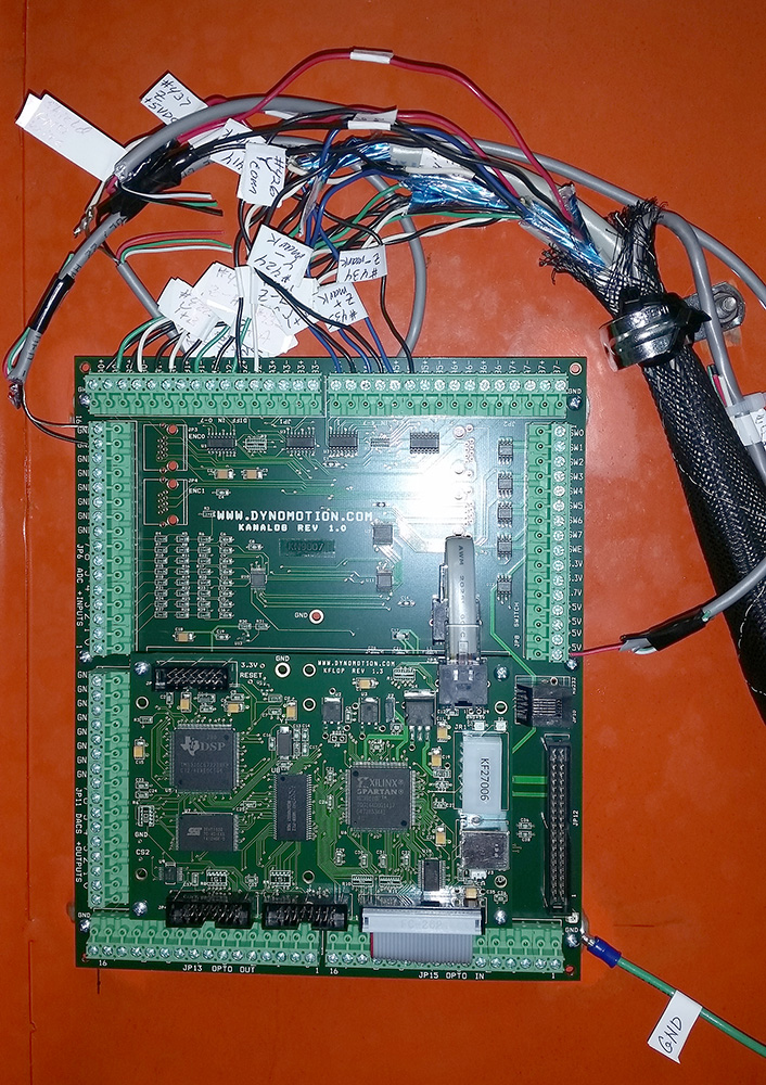 Kanalog Mounted on J325 Door