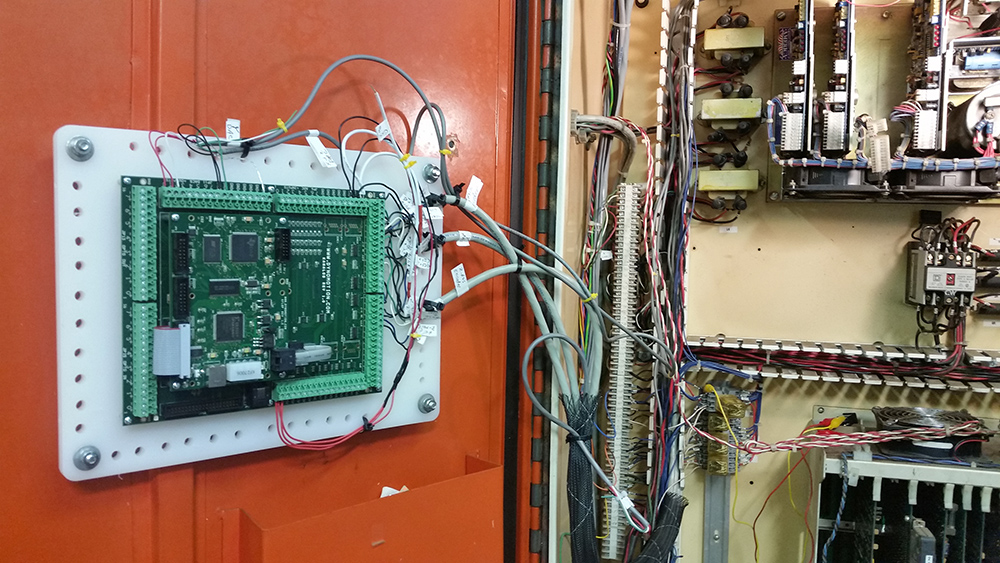 Kflop/Kanalog on Mounted on Door